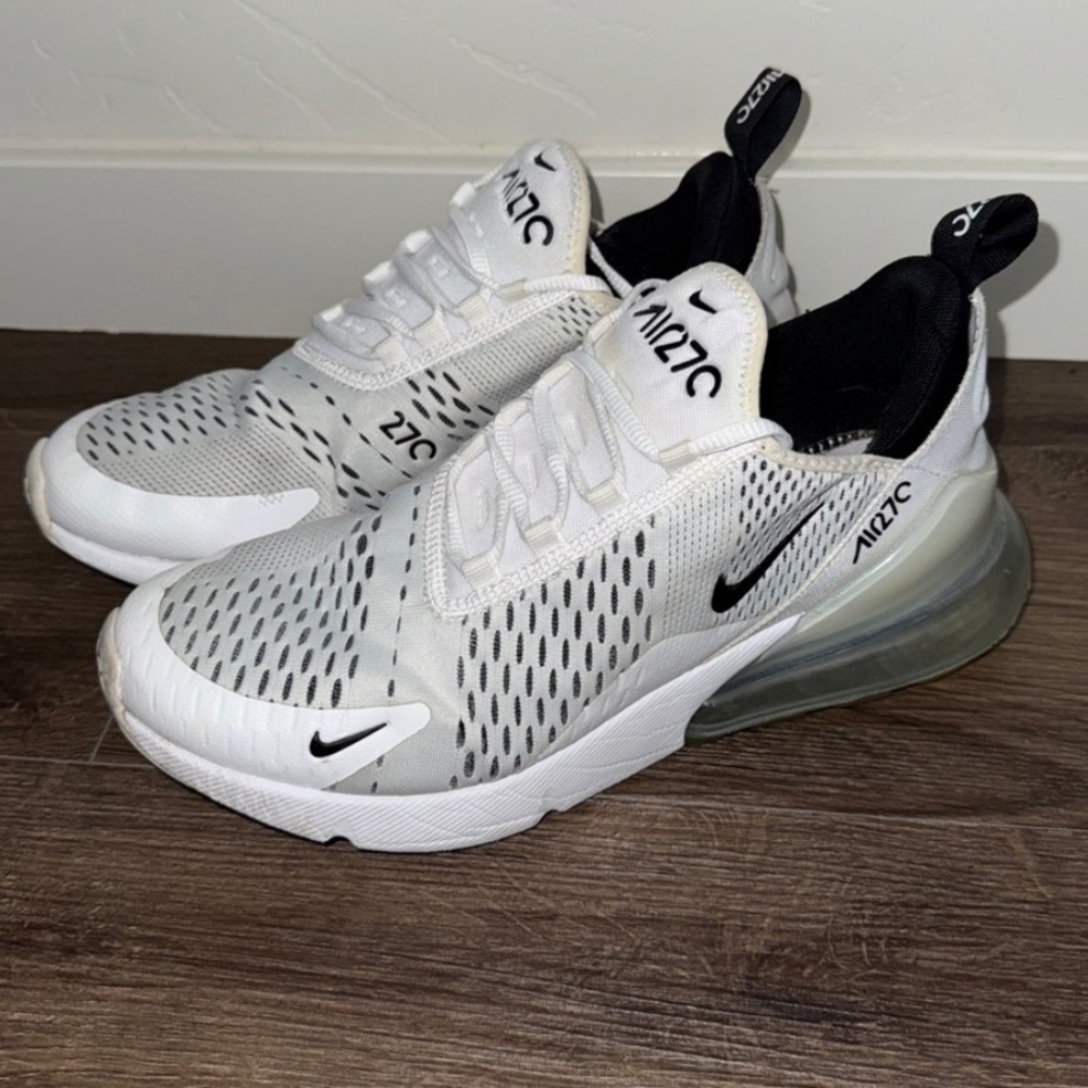 Nike Women’s Air Max 270